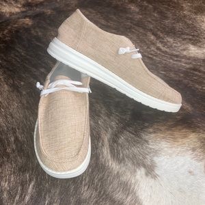 Canvas/Burlap Tan Lace Up Flat Sneakers - Similar to Hey Dude